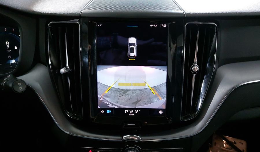 Volvo Xc60 2.0 B5 MHEV MOMENTUM AUTO AWD Suv 2022