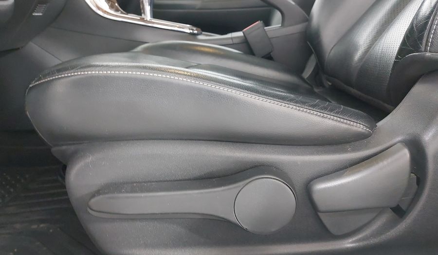 Nissan Sentra 1.8 EXCLUSIVE NAVI CVT Sedan 2016
