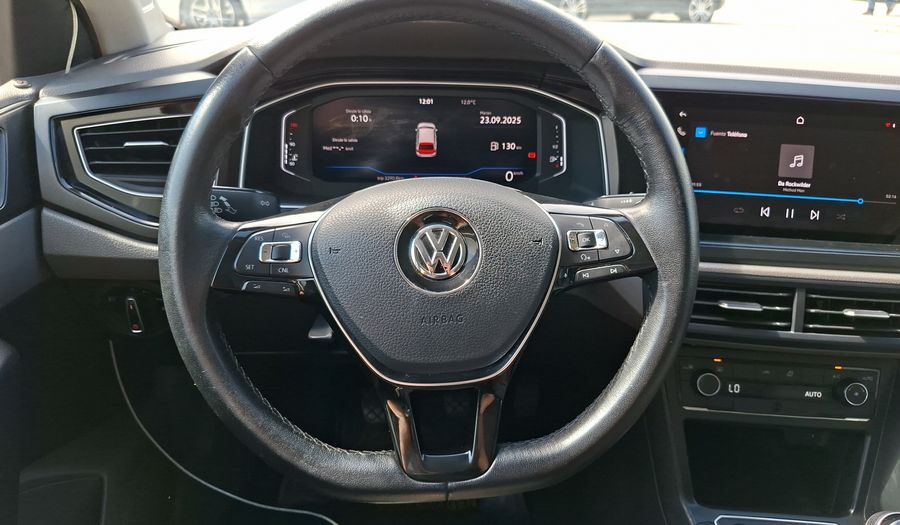 Volkswagen Polo 1.6 110 CV HIGHLINE Hatchback 2021