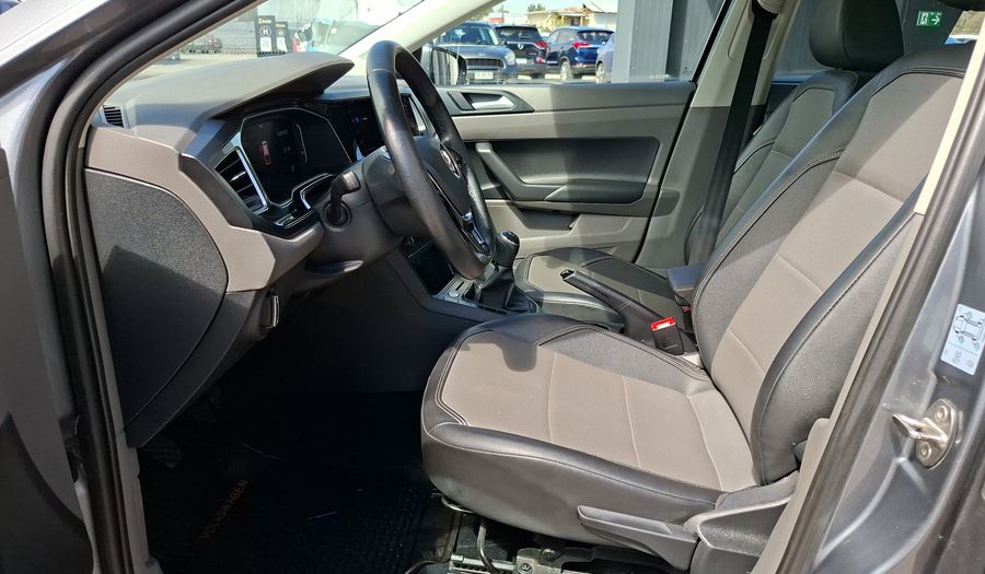 Volkswagen Polo 1.6 110 CV HIGHLINE Hatchback 2021