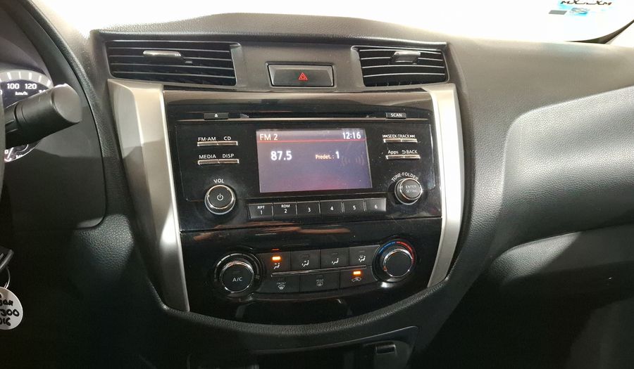 Nissan Np300 2.5 LE TM AC Pickup 2016