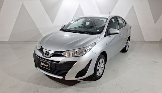 Toyota • Yaris