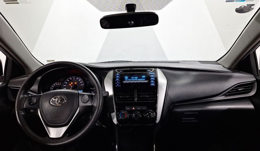 Toyota Yaris 1.5 CORE Sedan 2019