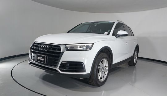 Audi • Q5