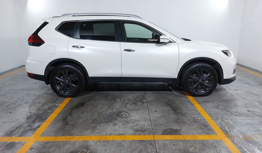 Nissan X-trail 2.5 ADVANCE 3 ROW CVT Suv 2021