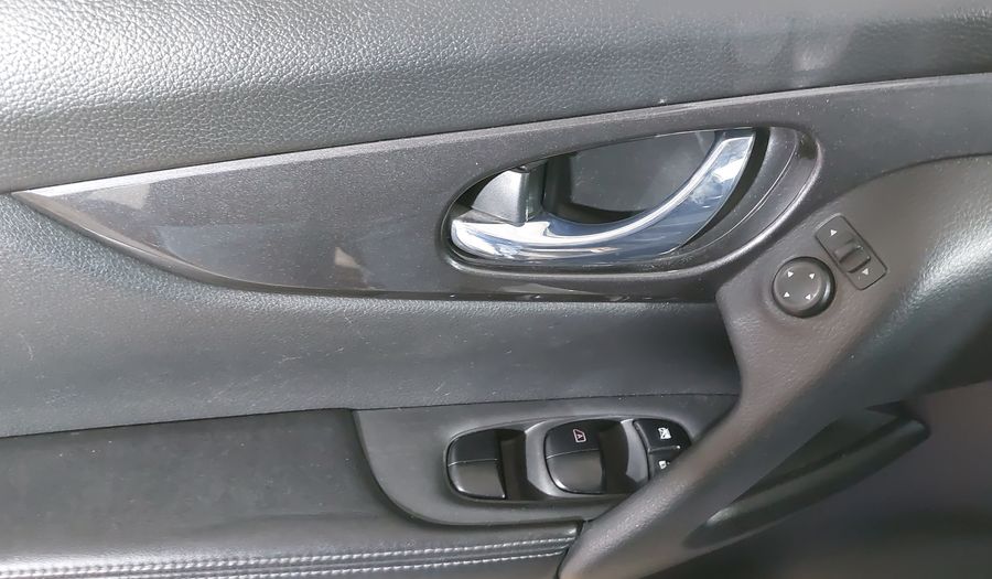 Nissan X-trail 2.5 ADVANCE 3 ROW CVT Suv 2021