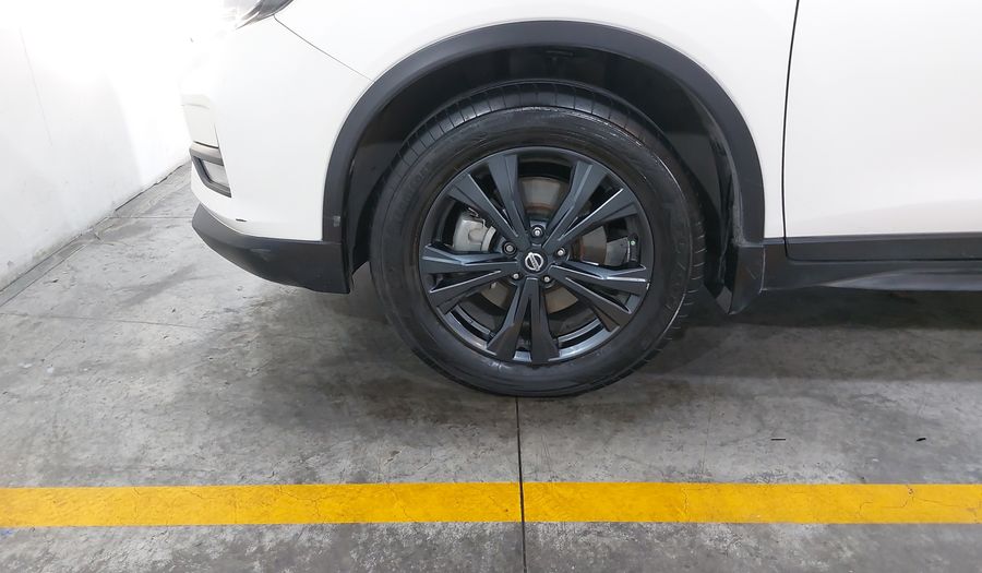 Nissan X-trail 2.5 ADVANCE 3 ROW CVT Suv 2021