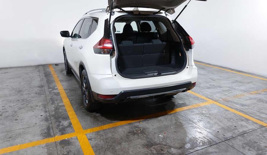 Nissan X-trail 2.5 ADVANCE 3 ROW CVT Suv 2021