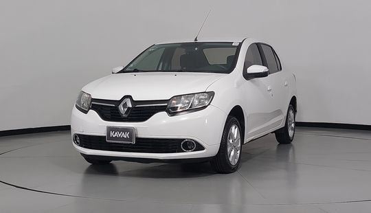 Renault • Logan