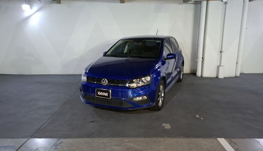 Volkswagen • Polo