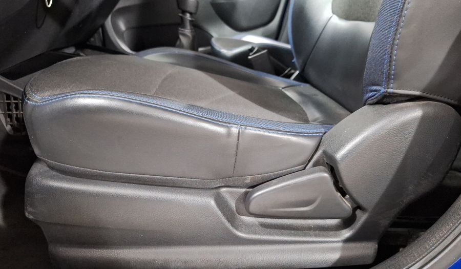 Renault Kwid 1.0 ICONIC Hatchback 2023