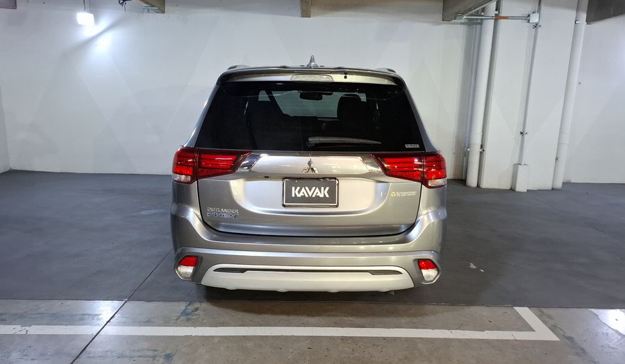 Mitsubishi Outlander 2.4 PHEV LIMITED AUTO 4WD Suv 2021