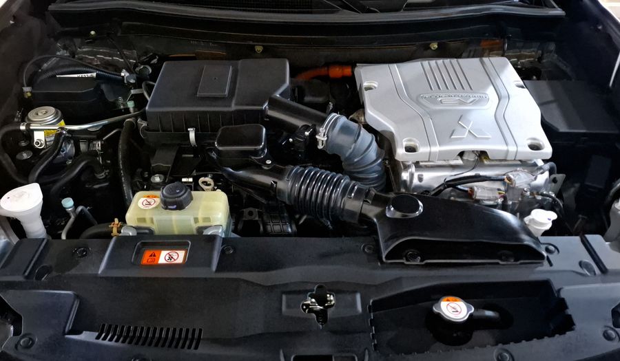 Mitsubishi Outlander 2.4 PHEV LIMITED AUTO 4WD Suv 2021