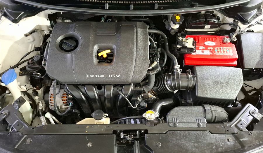 Kia Forte 2.0 SX MT Hatchback 2017
