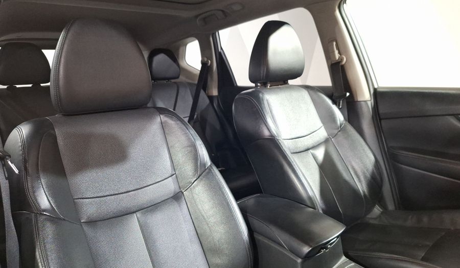 Nissan X-trail 2.5 EXCLUSIVE 2 ROW AUTO Suv 2017