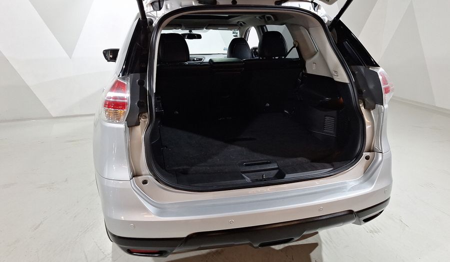 Nissan X-trail 2.5 EXCLUSIVE 2 ROW AUTO Suv 2017