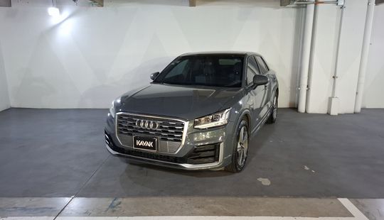 Audi • Q2