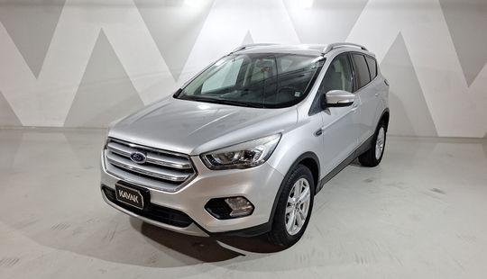 Ford • Escape