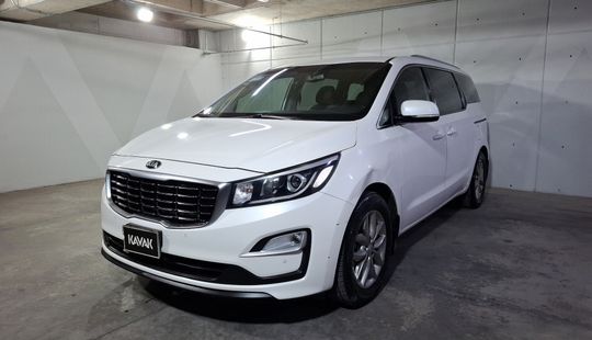 Kia • Sedona