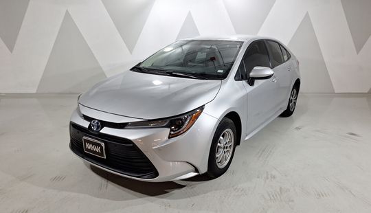 Toyota • Corolla