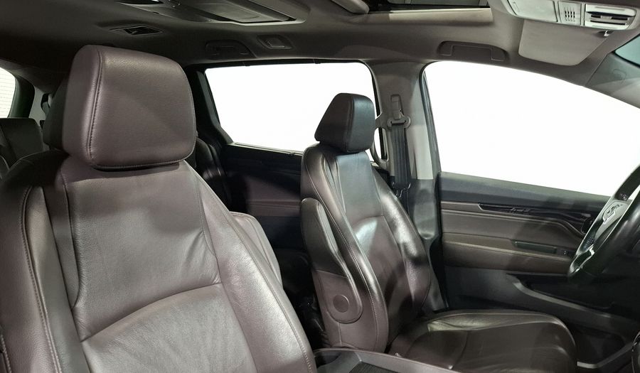 Honda Odyssey 3.5 TOURING AUTO Minivan 2018