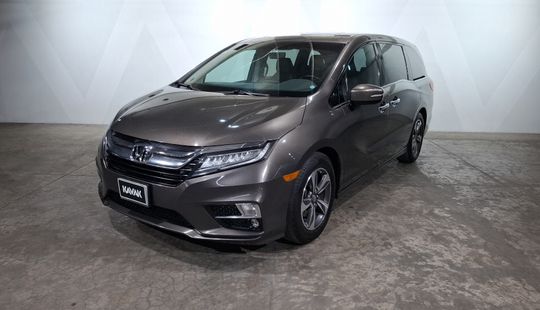 Honda • Odyssey