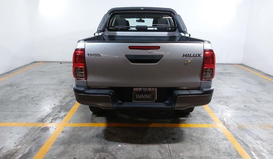 Toyota Hilux 2.7 DOBLE CABINA SR (D-CAB MID) Pickup 2018
