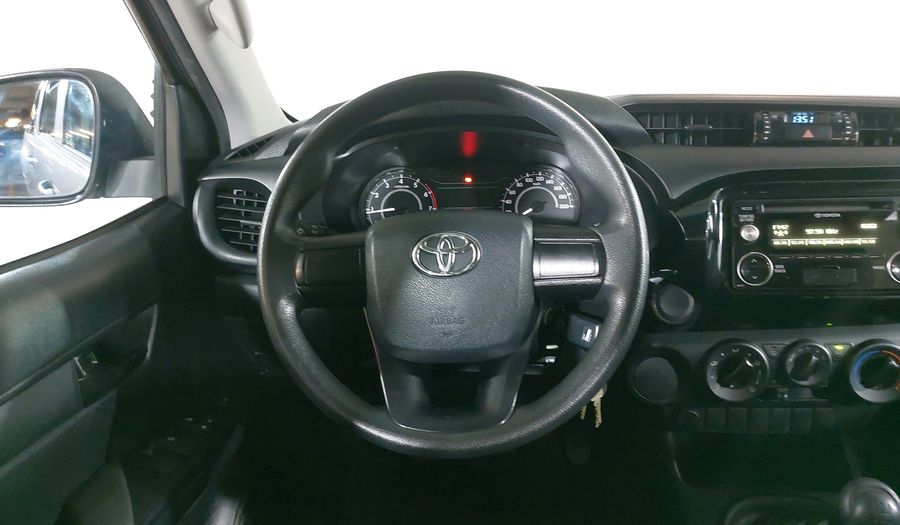 Toyota Hilux 2.7 DOBLE CABINA SR (D-CAB MID) Pickup 2018