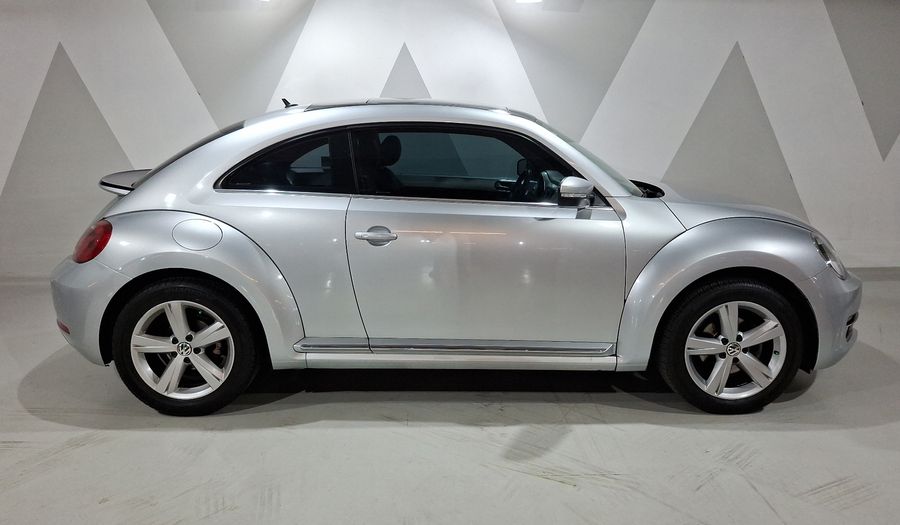 Volkswagen Beetle 2.5 SPORTLINE TIPTRONIC Hatchback 2016