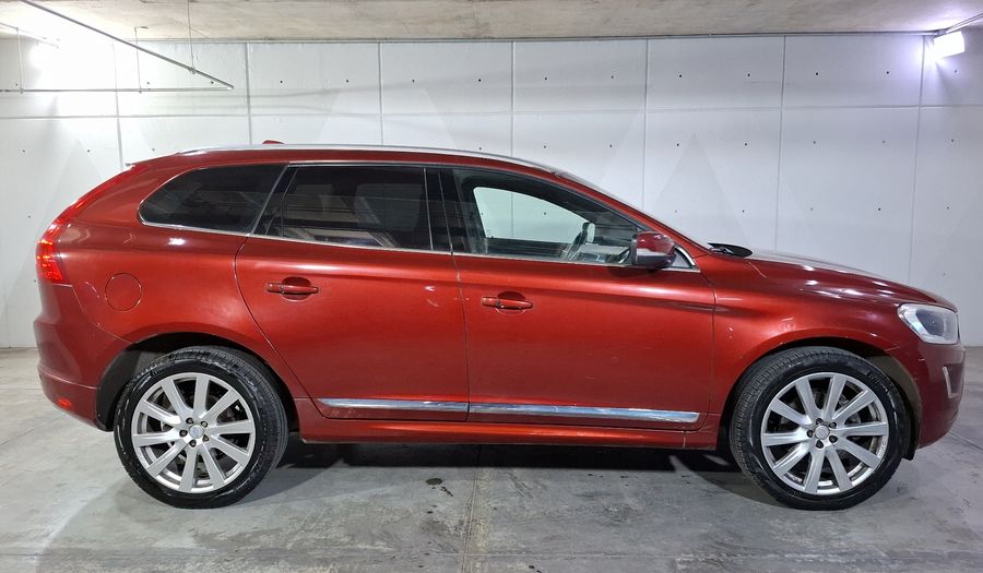 Volvo Xc60 2.0 INSCRIPTION T6 AWD AT Suv 2017