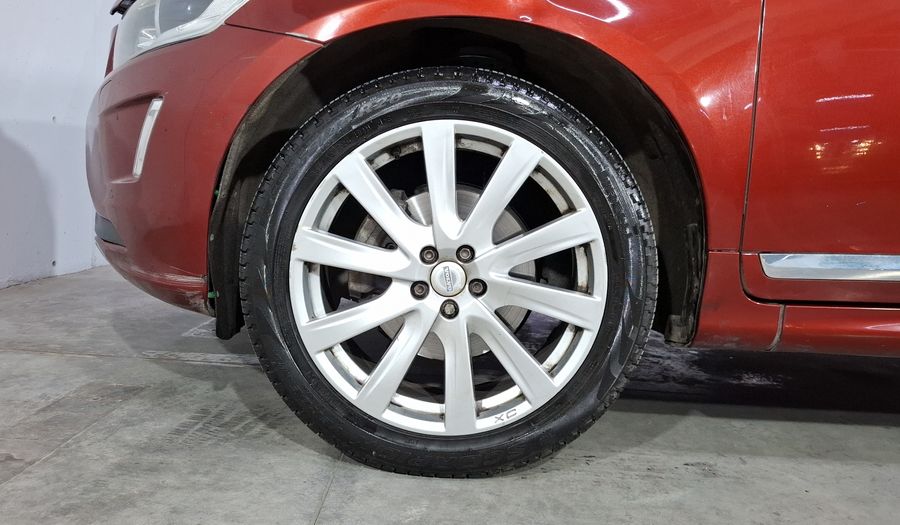 Volvo Xc60 2.0 INSCRIPTION T6 AWD AT Suv 2017