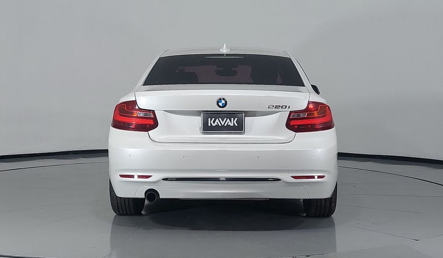 Bmw Serie 2 2.0 220IA SPORT LINE Coupe 2015