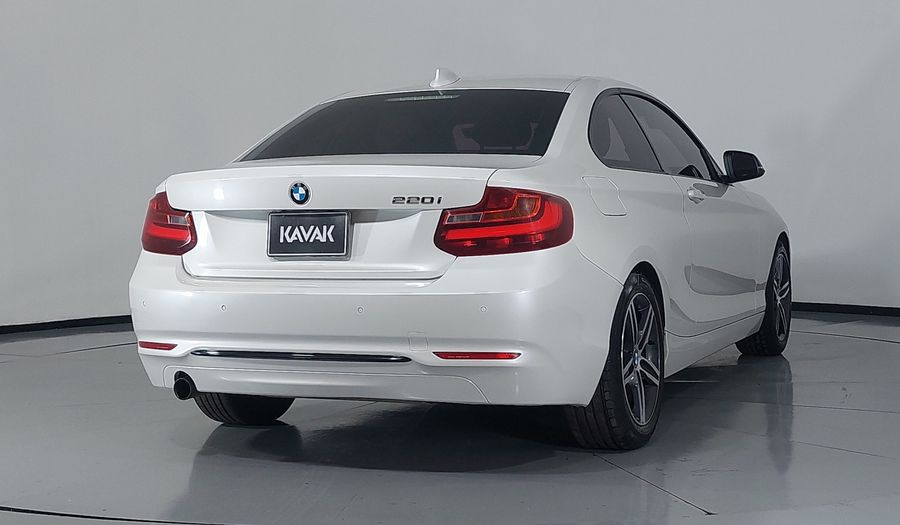 Bmw Serie 2 2.0 220IA SPORT LINE Coupe 2015
