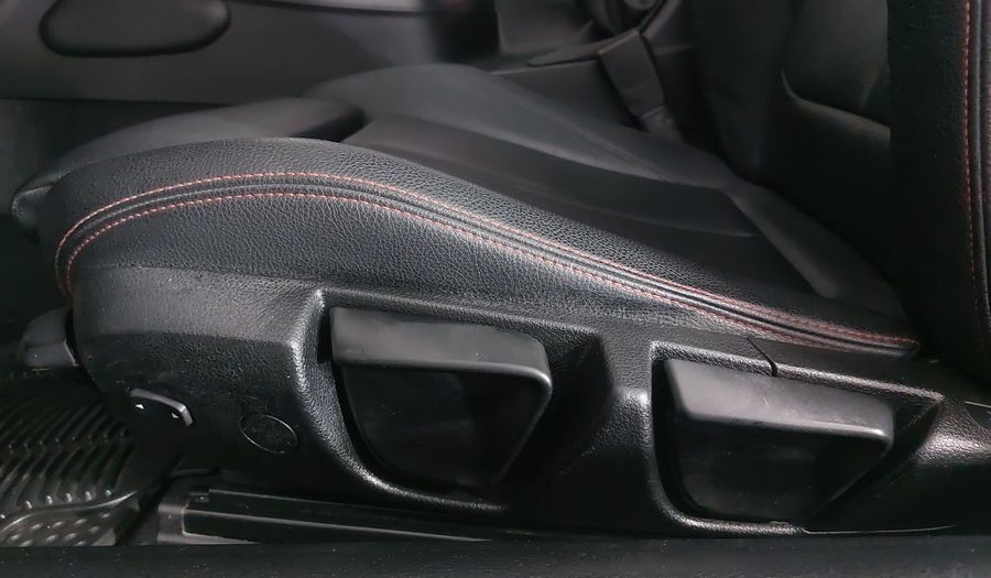 Bmw Serie 2 2.0 220IA SPORT LINE Coupe 2015