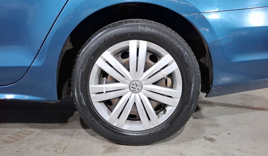 Volkswagen Jetta 2.0 MT Sedan 2016
