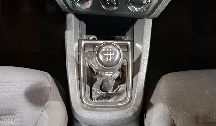 Volkswagen Jetta 2.0 MT Sedan 2016