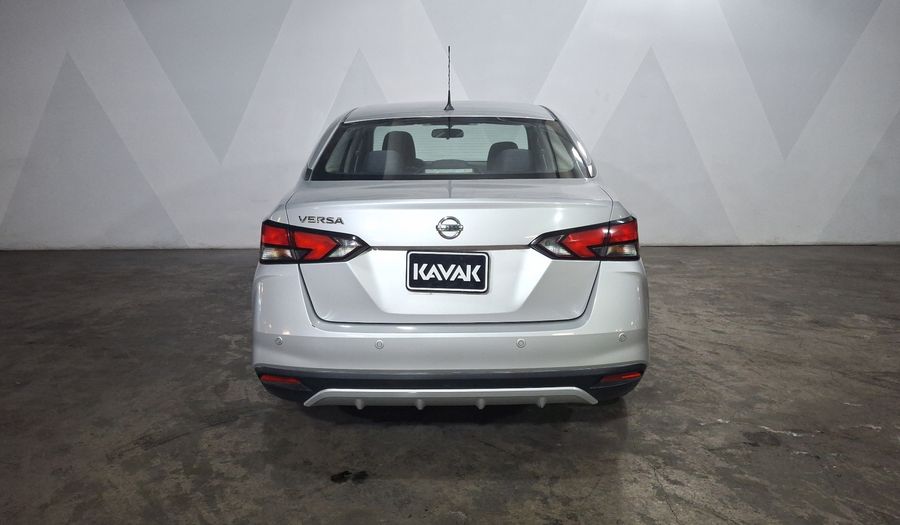 Nissan Versa 1.6 SENSE CVT Sedan 2022