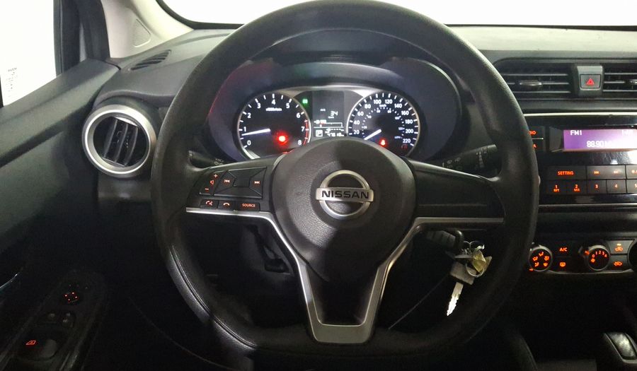 Nissan Versa 1.6 SENSE CVT Sedan 2022
