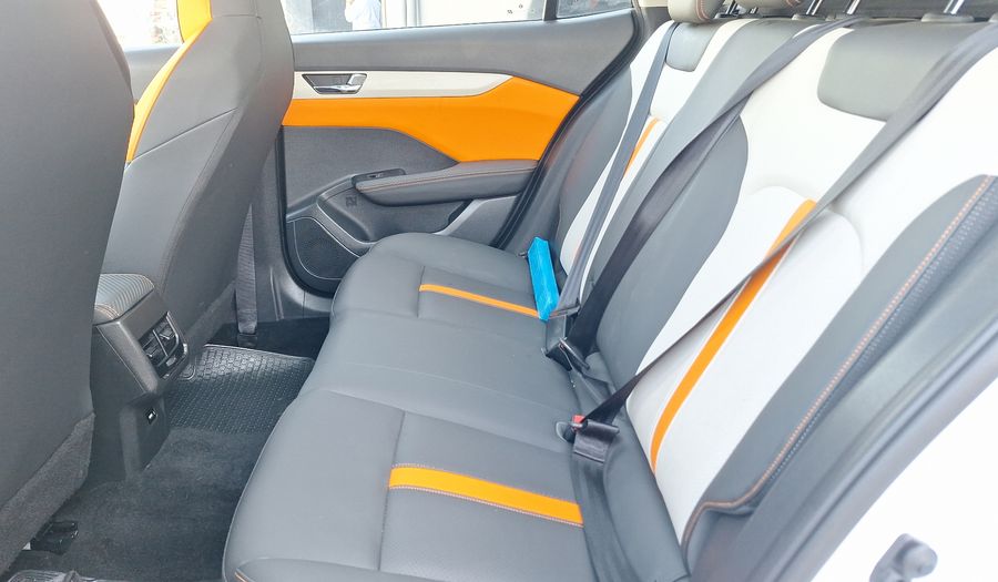 Dongfeng Aeolus Gs Cross 1.5 AUTO Suv 2025
