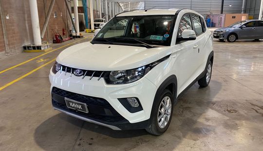 Mahindra • Kuv 100