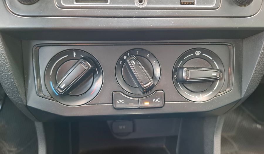 Volkswagen Voyage 1.6 TRENDLINE Sedan 2019