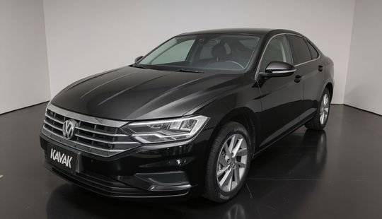 Volkswagen • Jetta