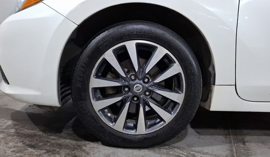 Nissan Altima 2.5 ADVANCE CVT Sedan 2017