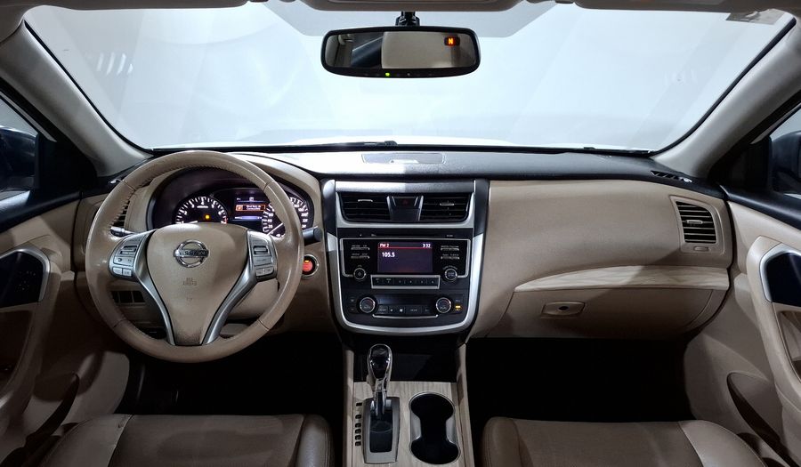 Nissan Altima 2.5 ADVANCE CVT Sedan 2017