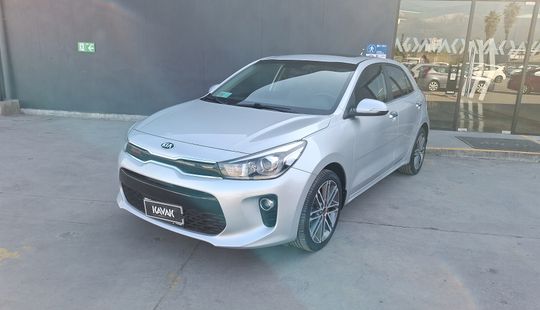 Kia • RIO 5