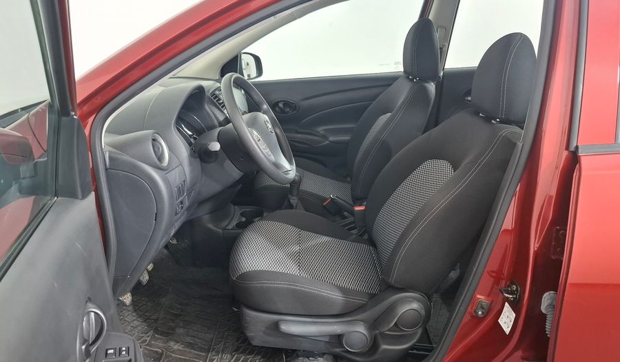 Nissan Versa 1.6 SENSE Sedan 2020