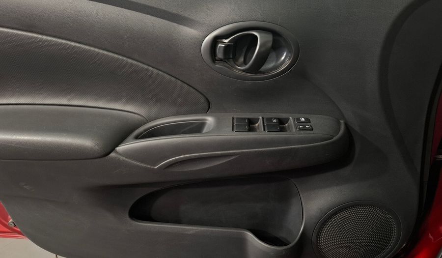 Nissan Versa 1.6 SENSE Sedan 2020