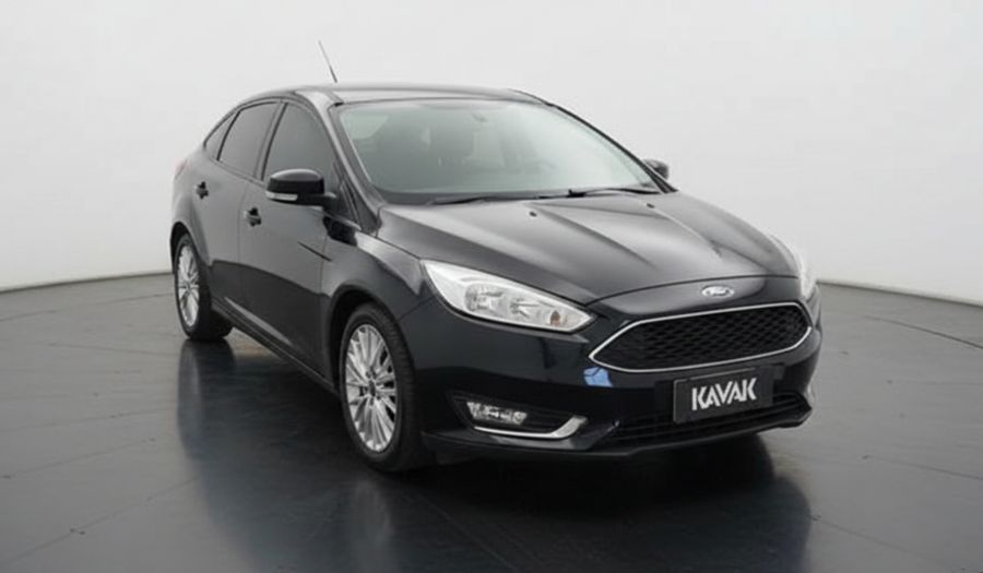 Ford Focus SE PLUS FASTBACK Sedan 2018