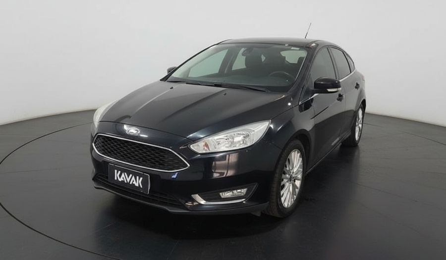 Ford Focus SE PLUS FASTBACK Sedan 2018