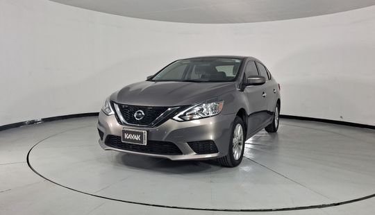 Nissan • Sentra